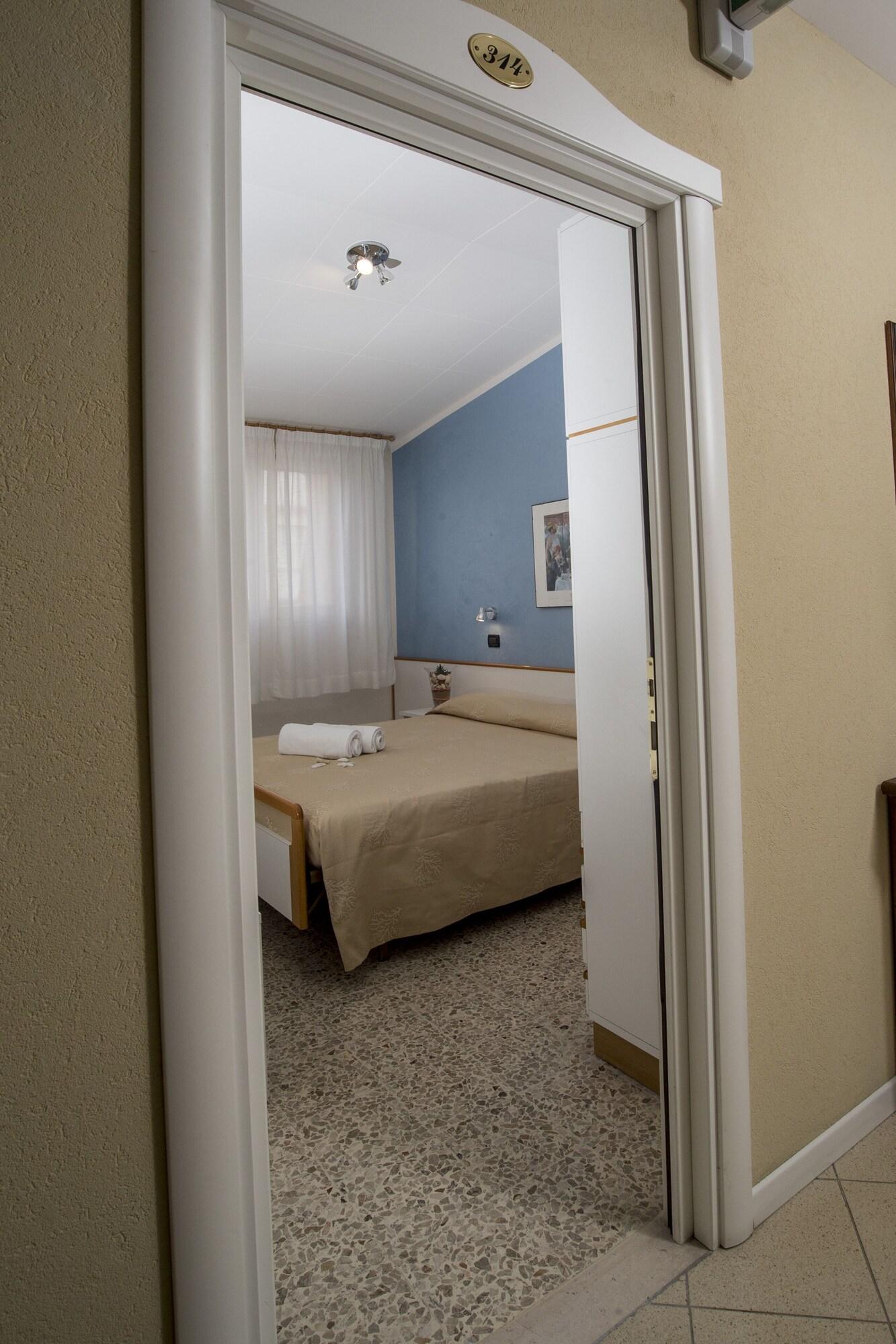 Hotel Piccinelli Rimini Extérieur photo