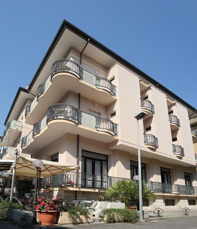Hotel Piccinelli Rimini Extérieur photo