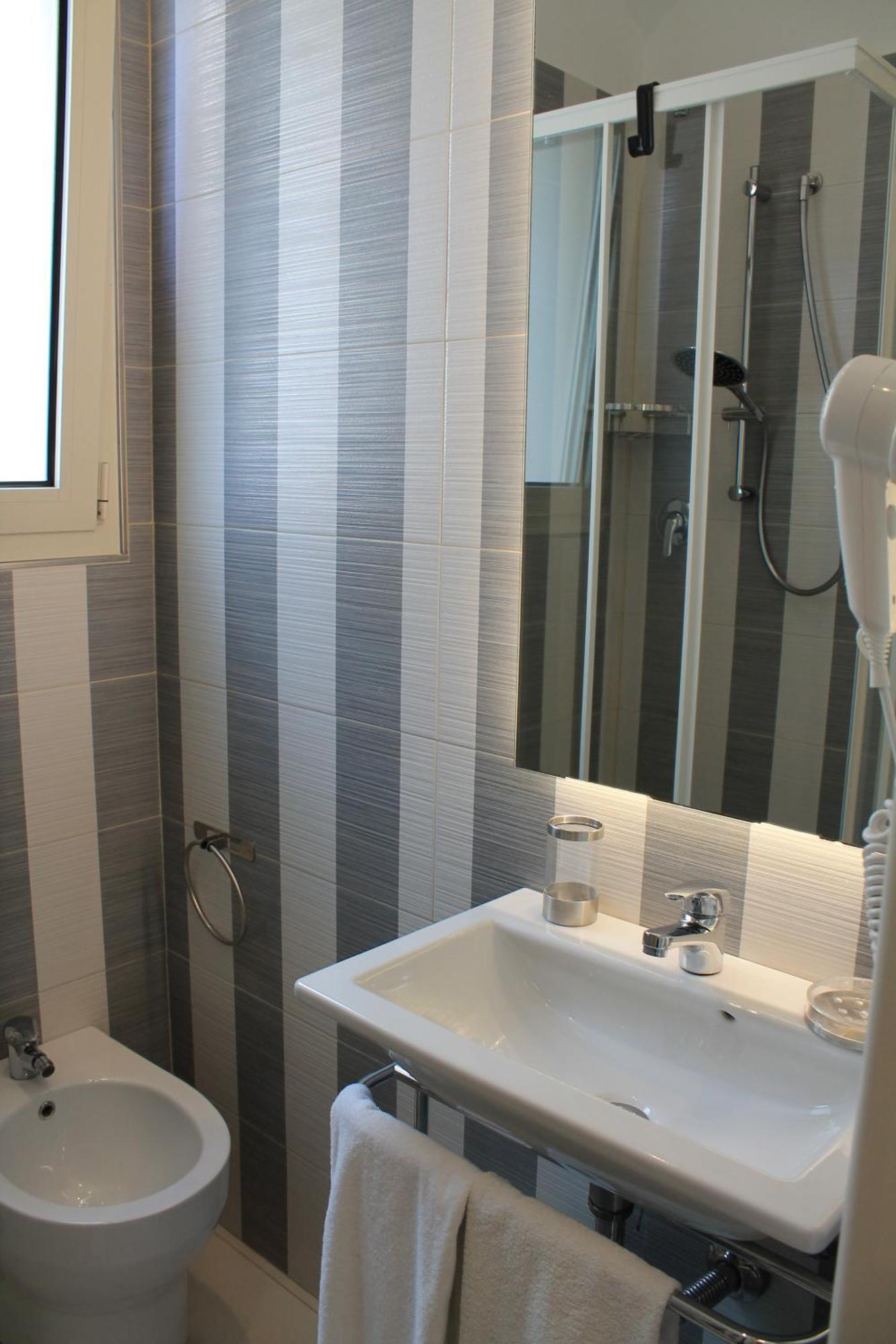 Hotel Piccinelli Rimini Extérieur photo